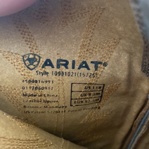 Ariat Western Boots - Picture 3 of 3